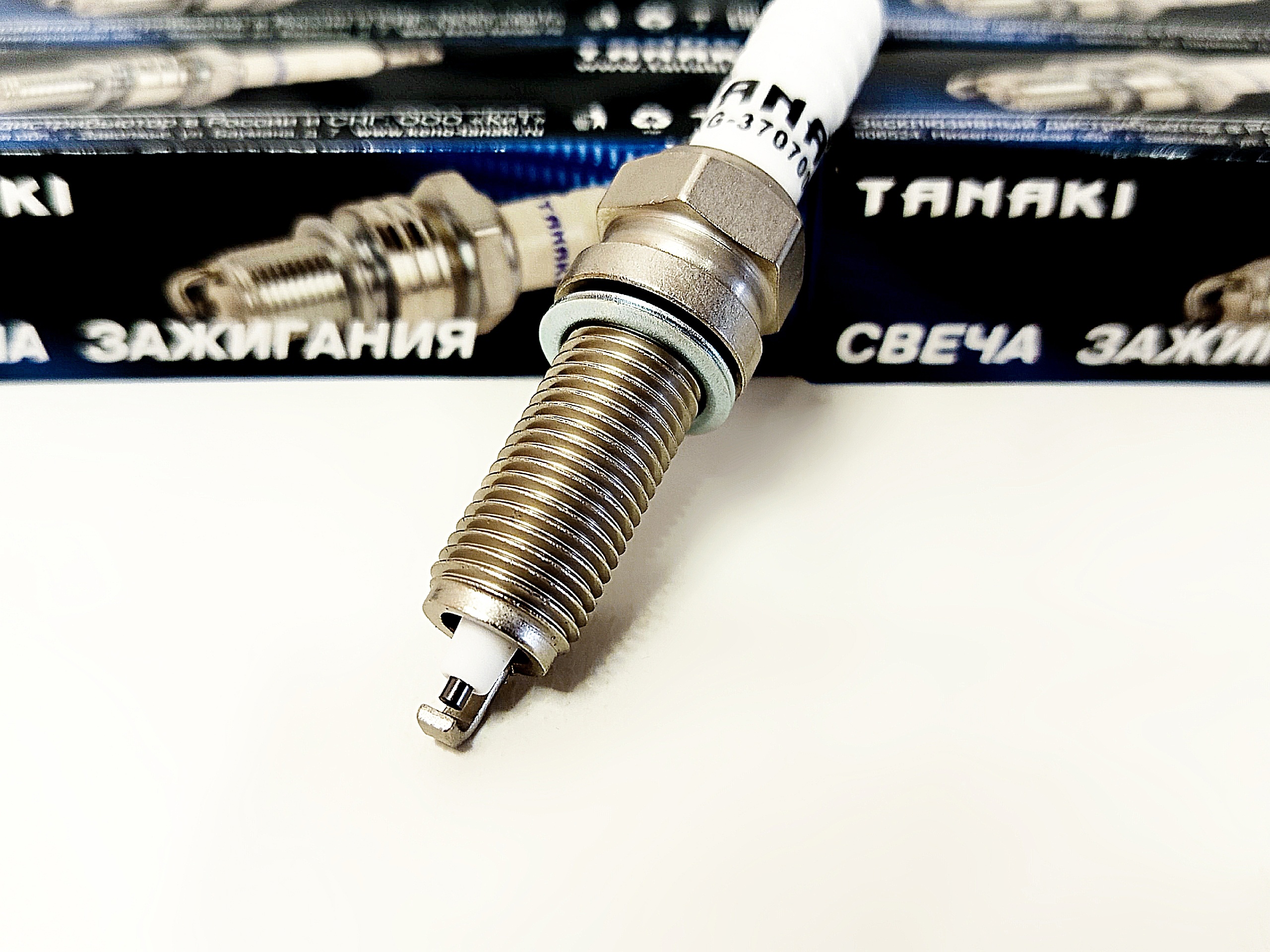 Комплект свечей УМЗ-А274 Evotech 2.7 "TANAKI" (TKG-3707000-65) — изображение 6