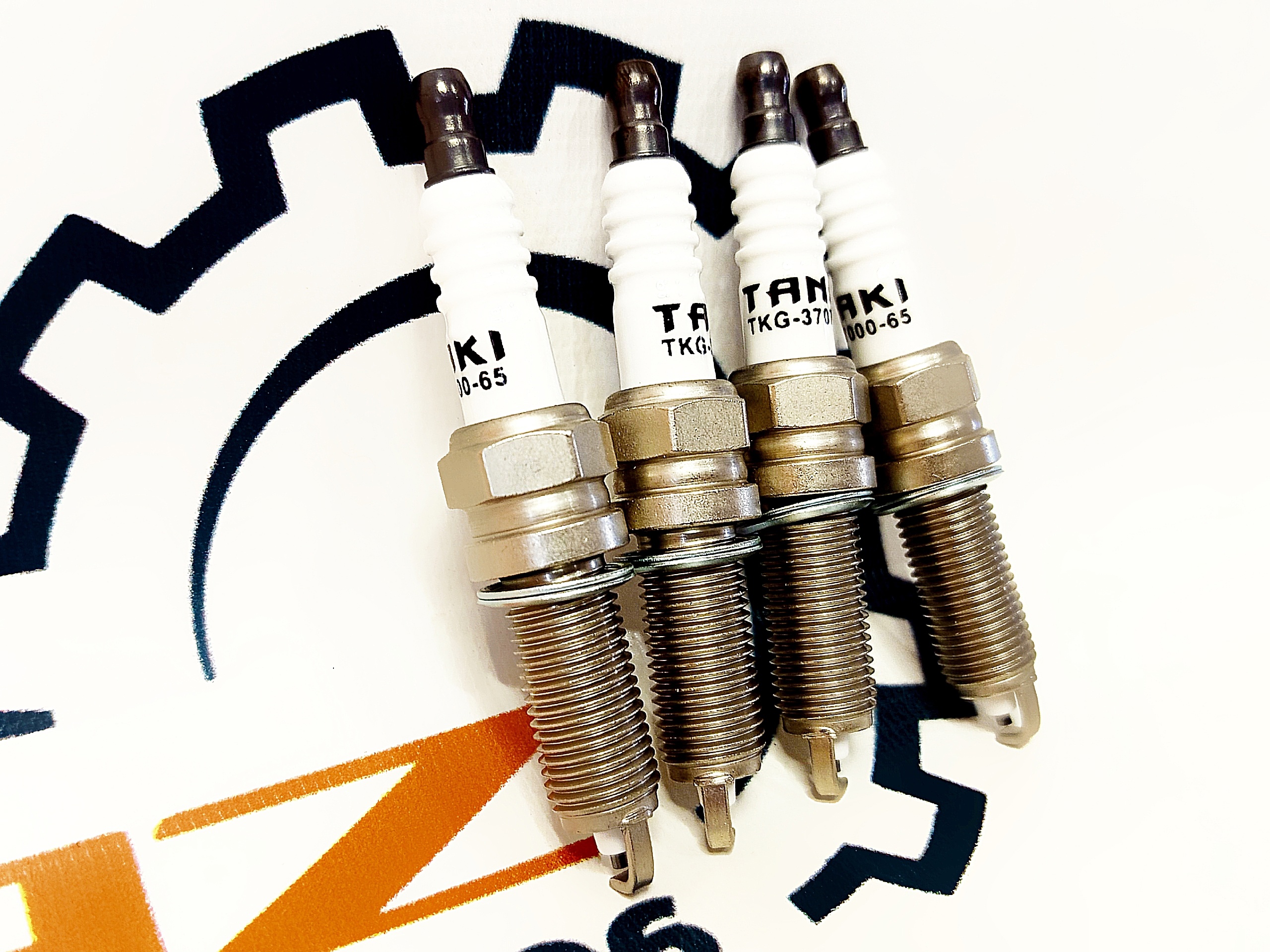 Комплект свечей УМЗ-А274 Evotech 2.7 "TANAKI" (TKG-3707000-65) — изображение 3